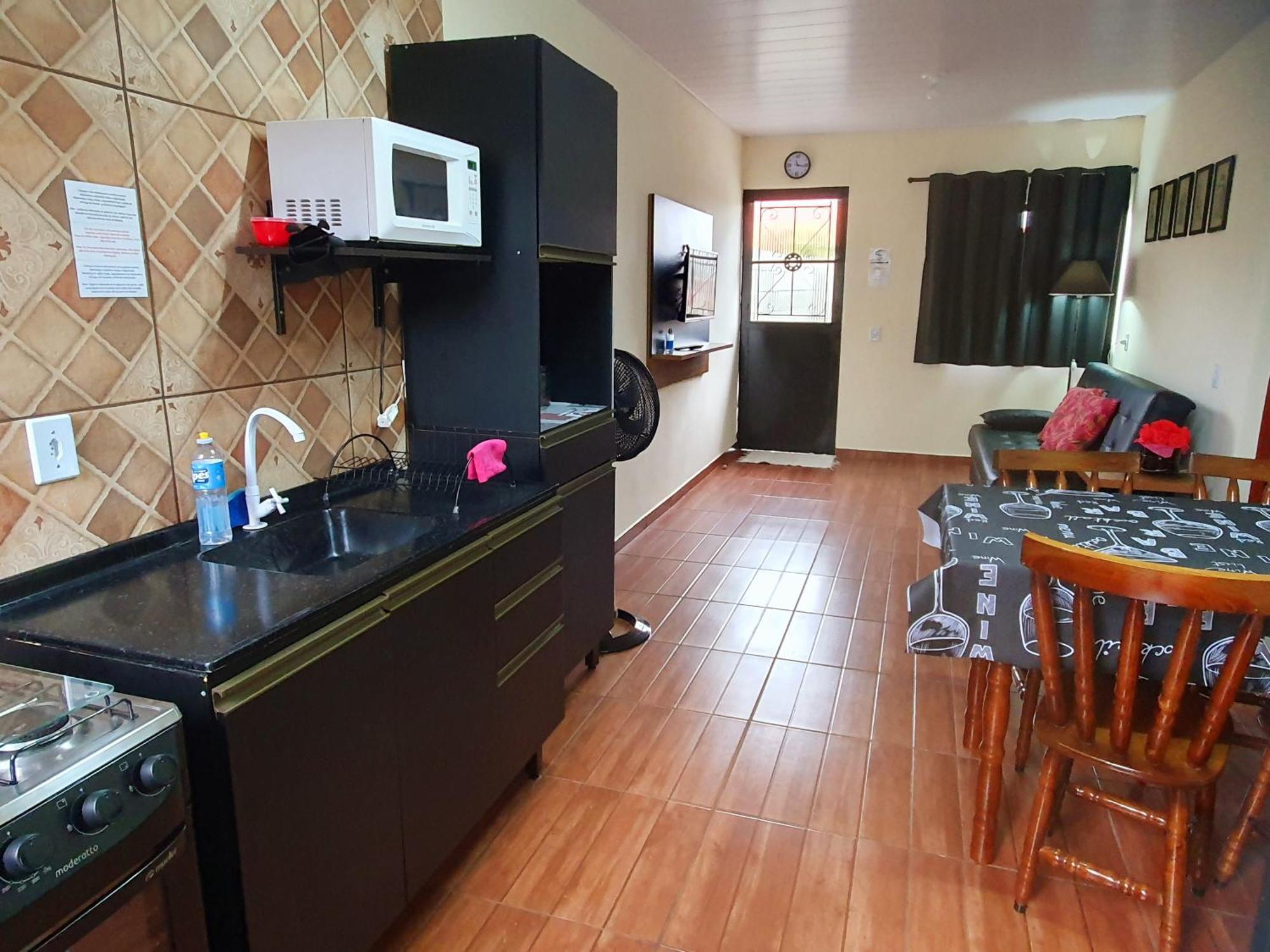 Proximo A Av Das Cataratas - Ar Condicionado - Estacionamento Privado 포스두이구아수 외부 사진